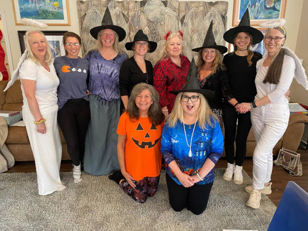 October 26-November 2, 2024 Holistic Healing Systems Back L-R: Rita Apaza, Haleigh Hayes-Hargus, Mary Richardson, Melissa Fannin, Diane Rivera, Rose Meenach, Charee Shubert, Colleen Barker Front L-R: Judith Weaver, Trisha Quinn